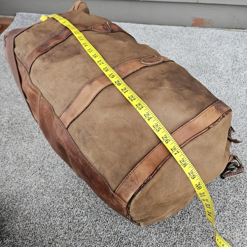 Vintage J CREW Oarsman Rugged Leather Weekender Bag Large Travel Duffle Worn